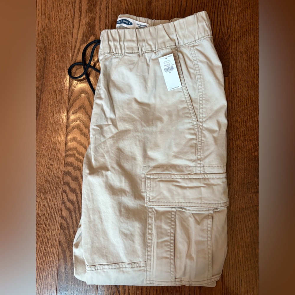 Old Navy Men's Cargo Pants - Beige